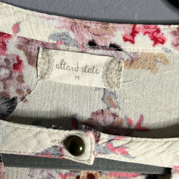 Altar’d State Pink and White Floral Long Sleeve Tunic With Small Front Cutout M - Picture 2 of 9